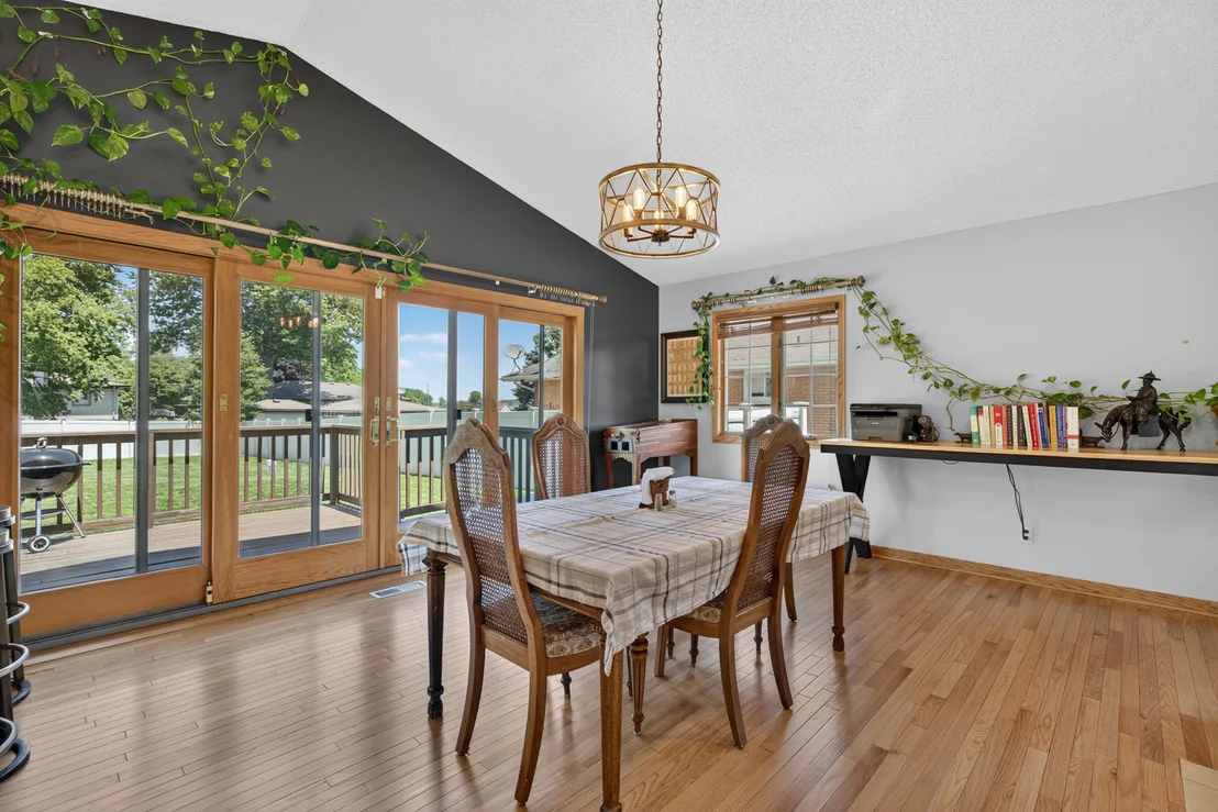 Photo of 1722 Sharon Road