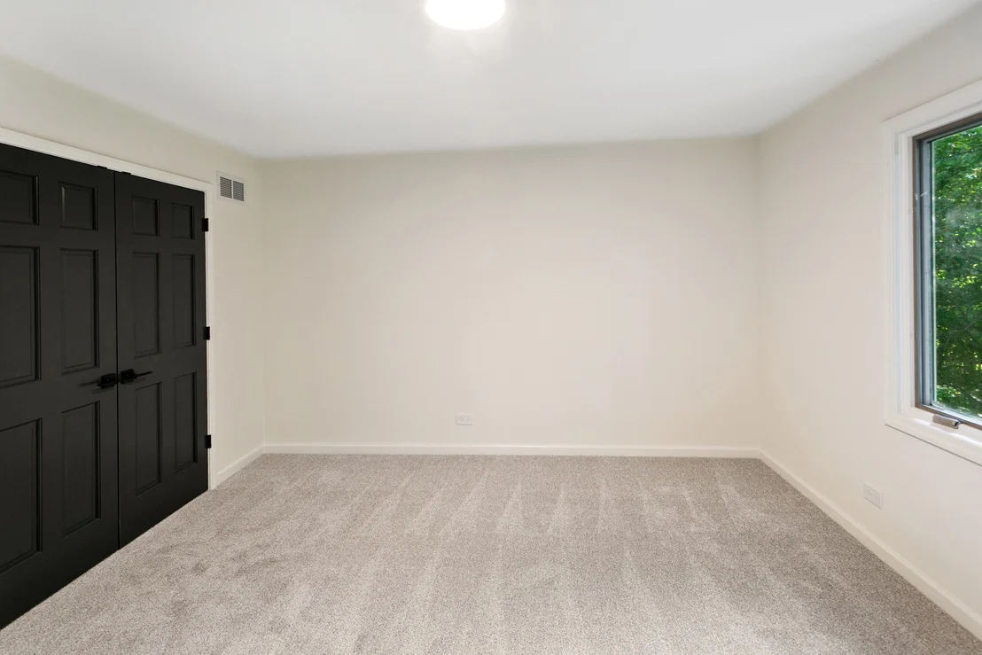 Photo of 710 Alexandria Drive