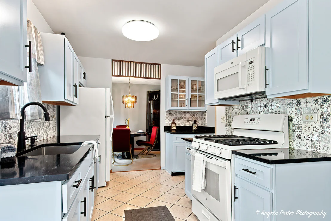 Photo of 931 Perry Drive