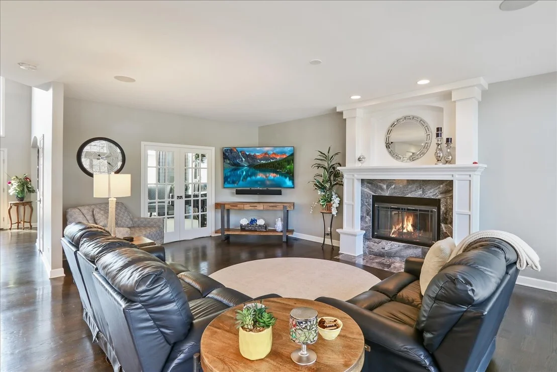 Photo of 519 Litchfield Lane