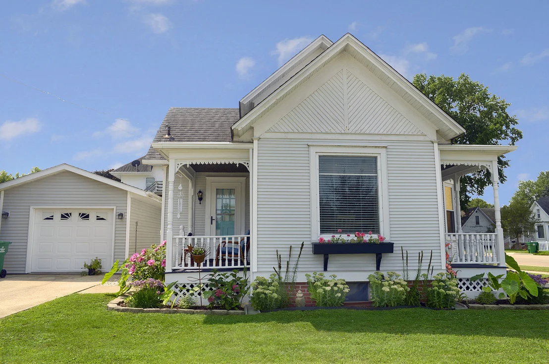 Photo of 611 6th Avenue