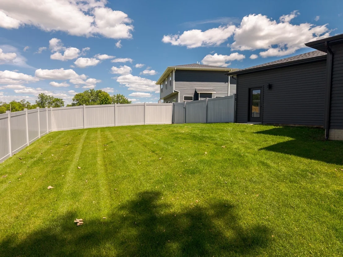 Photo of 102 Raef Road