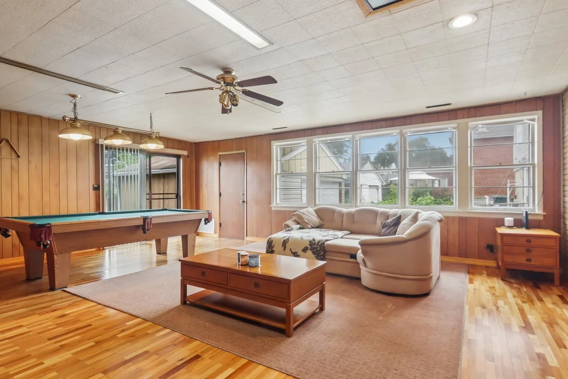 Photo of 9226 Crescent Drive