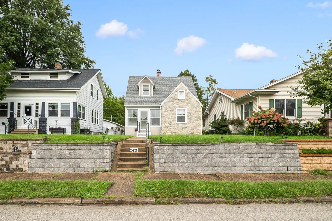 Photo of 2421 14th Avenue