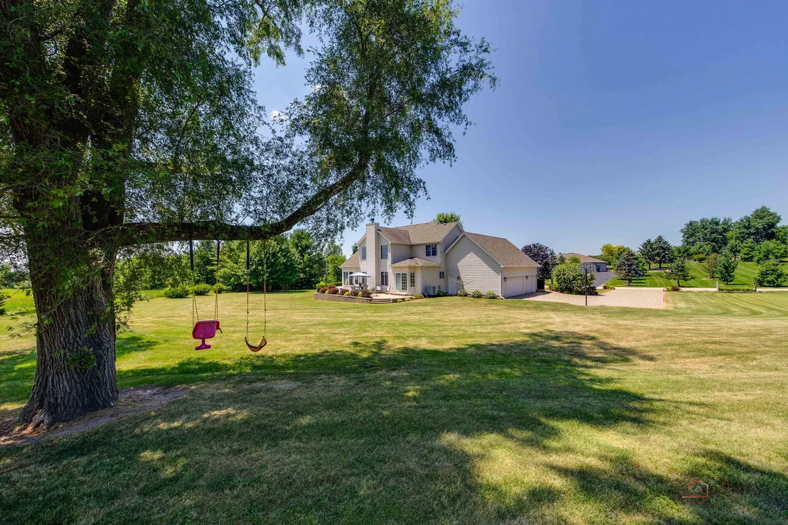 Photo of 7004 Paulson Drive