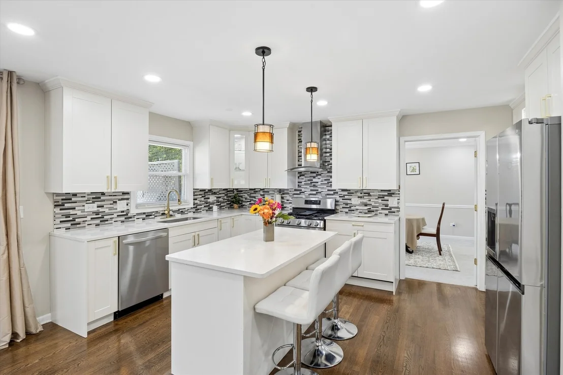Photo of 1524 Oswego Road