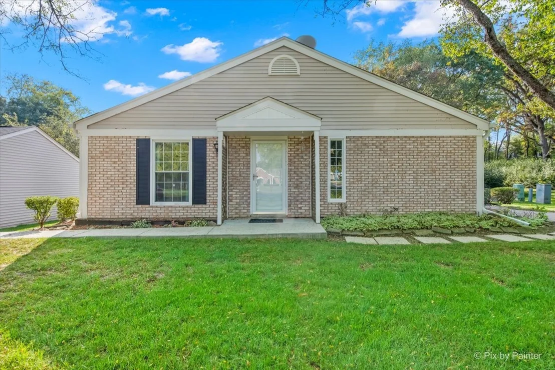 Photo of 20 Red Oak Trail