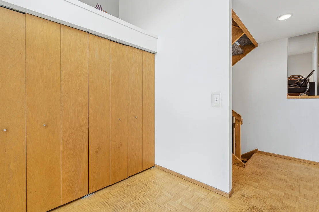 Photo of 324 Gina Drive