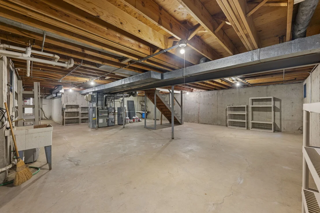Photo of 2256 Ridgewood Road