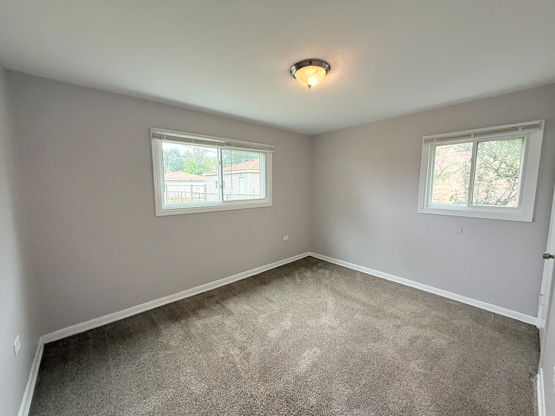 Photo of 14738 Blackstone Avenue