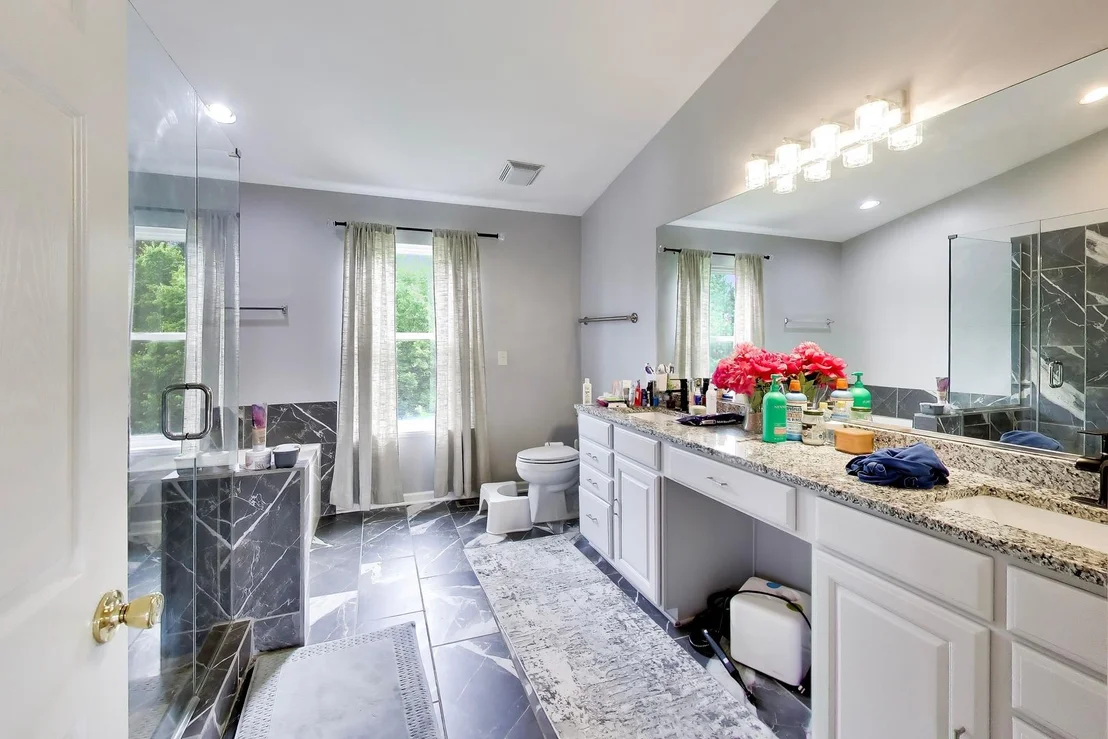 Photo of 276 Claridge Circle