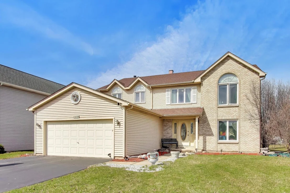 Photo of 1075 Longford Road