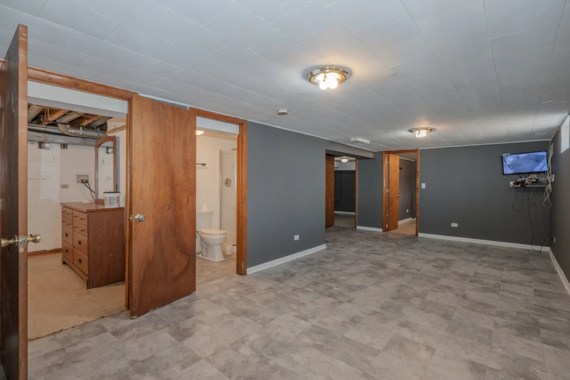 Photo of 4021 W 82nd Place