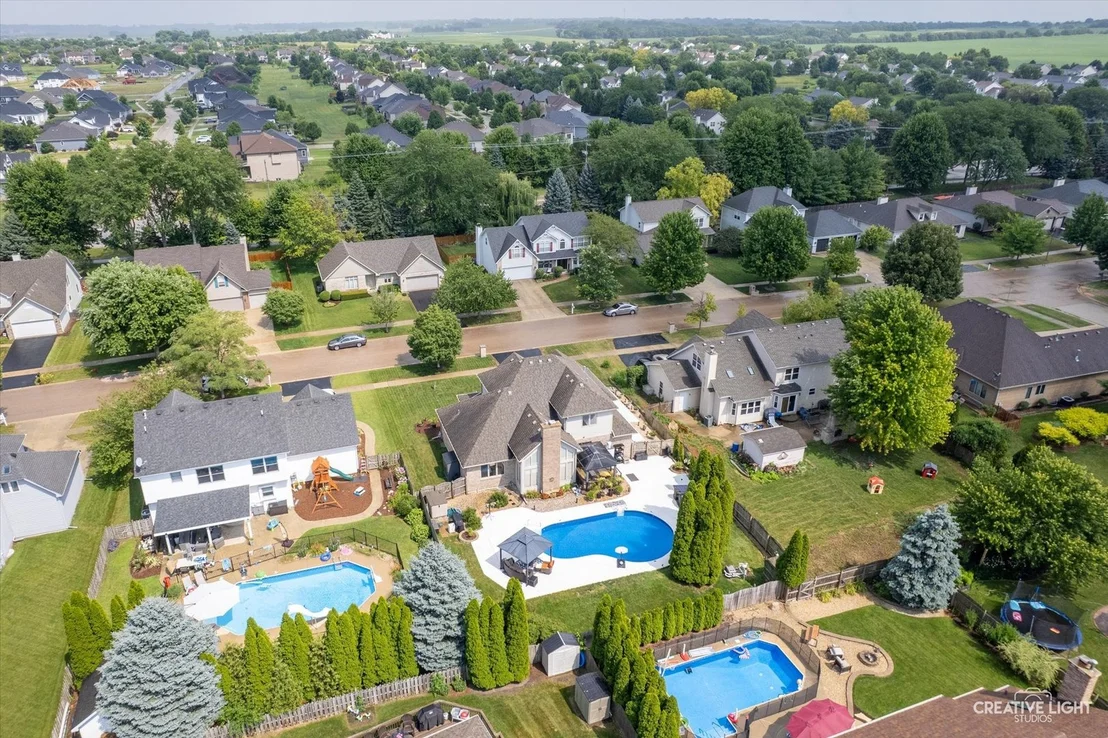 Photo of 413 Windsor Drive