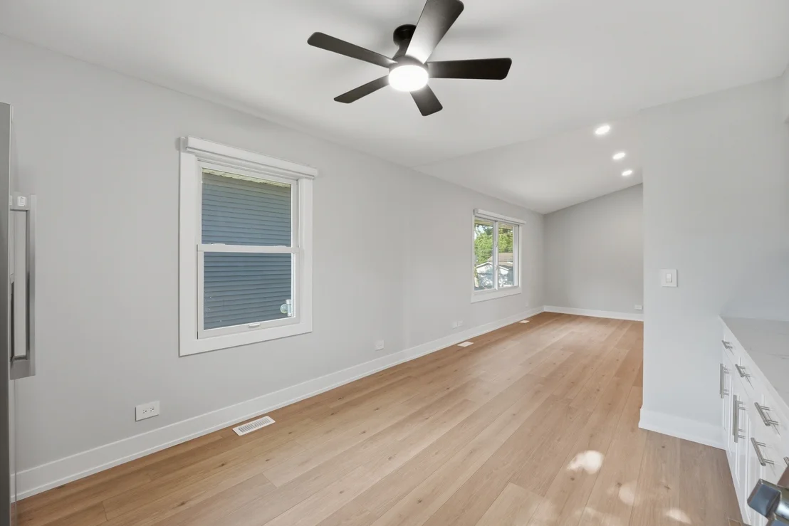 Photo of 136 edgewater Drive