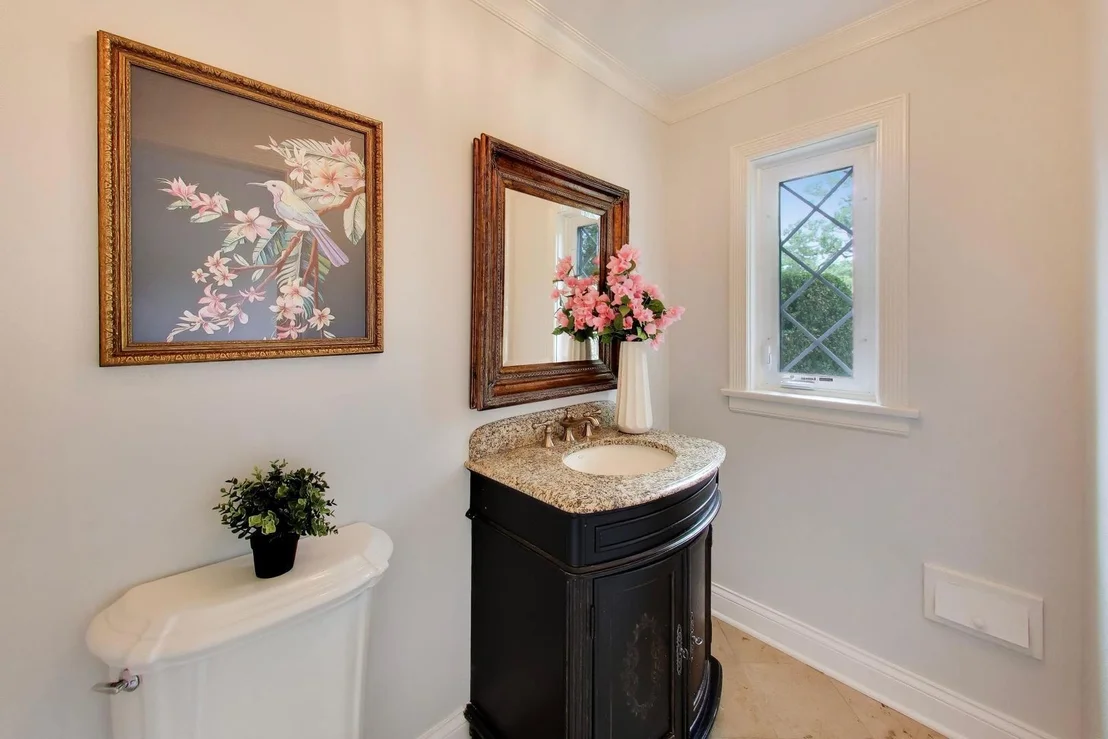 Photo of 917 Romona Road