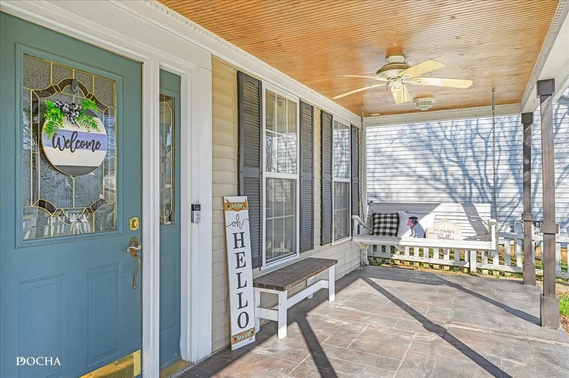 Photo of 123 Eisenhower Drive