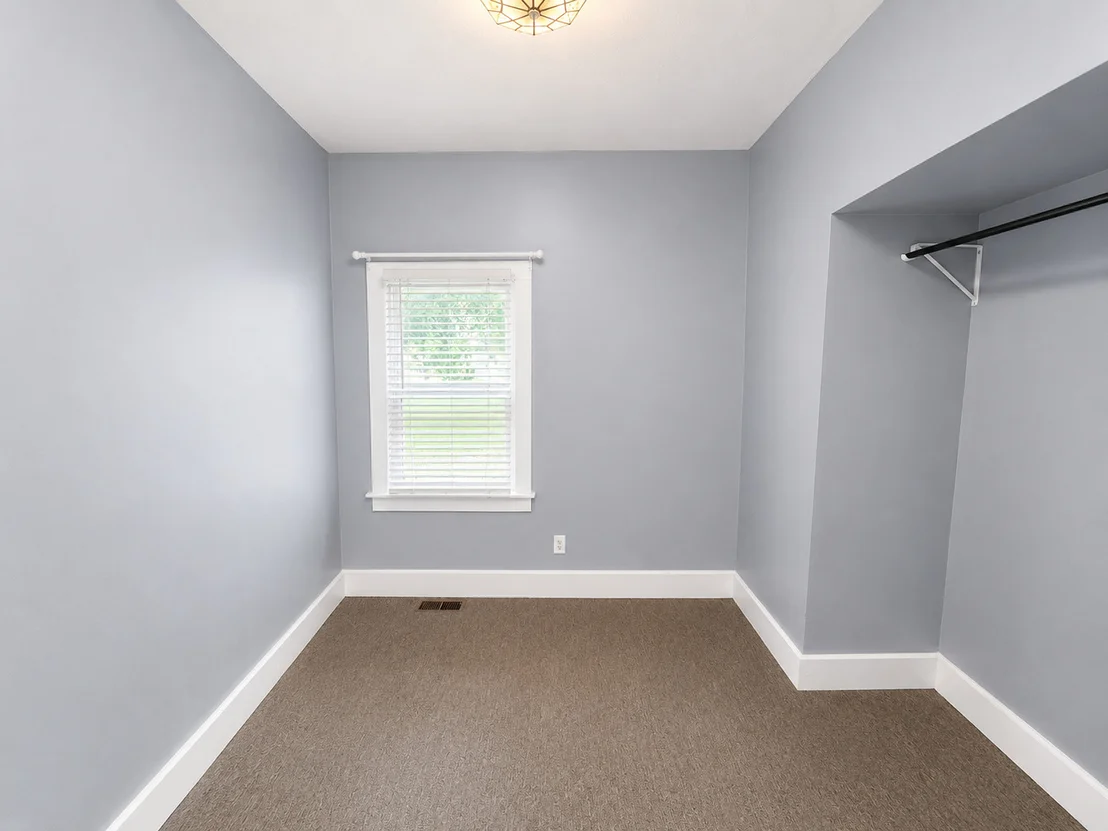Photo of 111 Maple Avenue