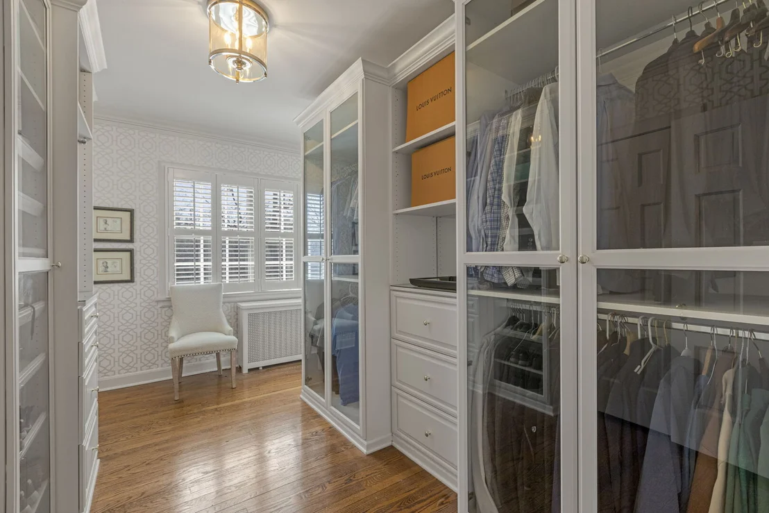 Photo of 965 Castlegate Court