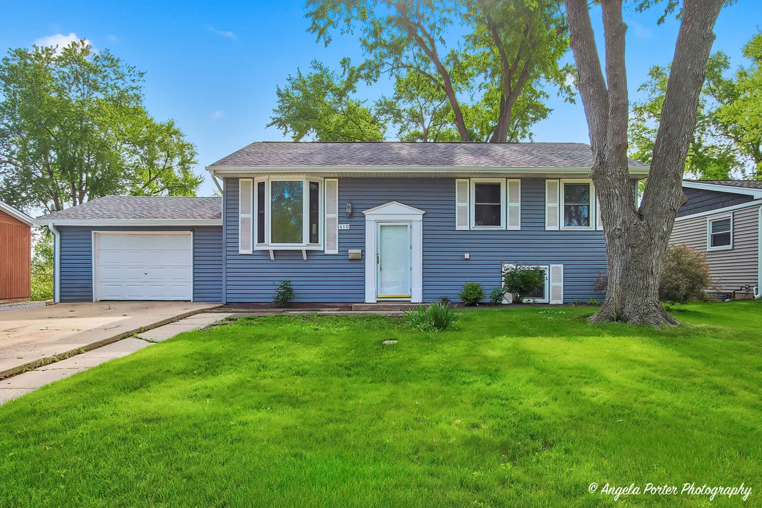 Photo of 410 WILLOW Road