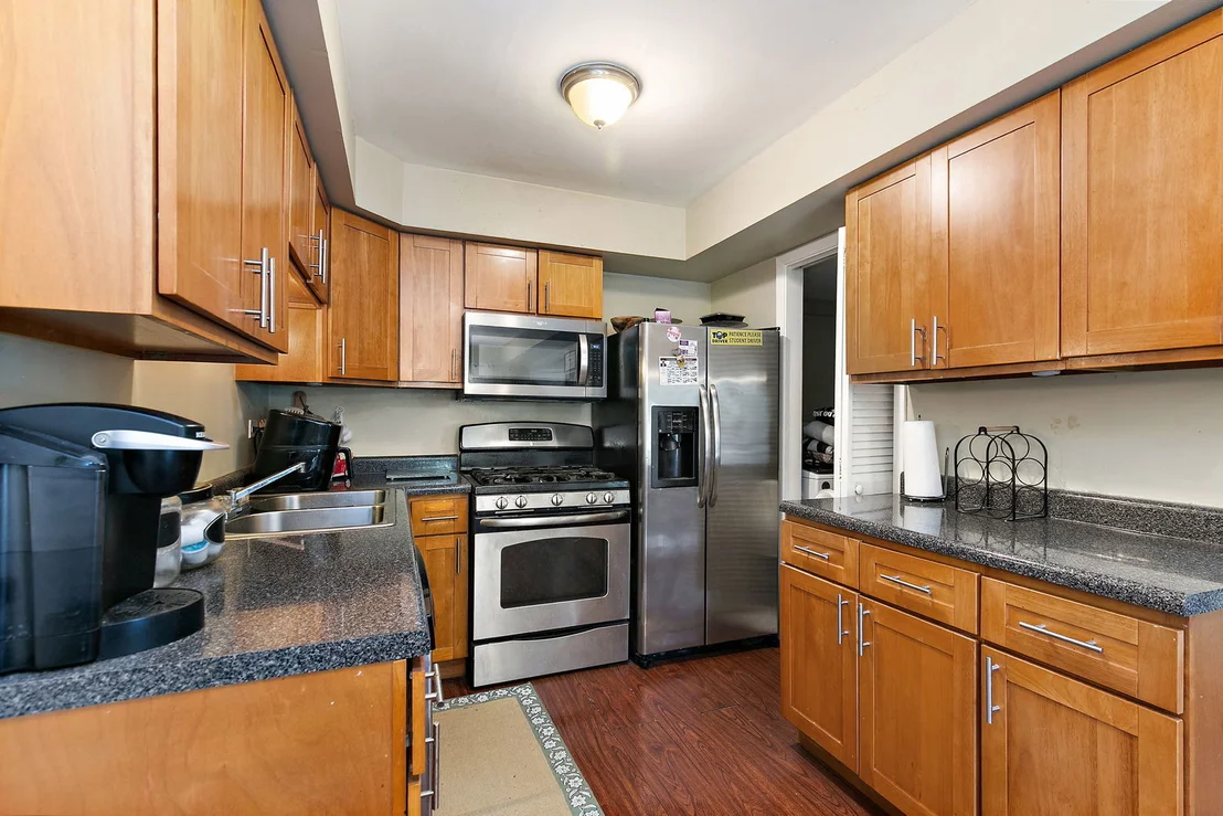 Photo of 1797 Queensbury Circle