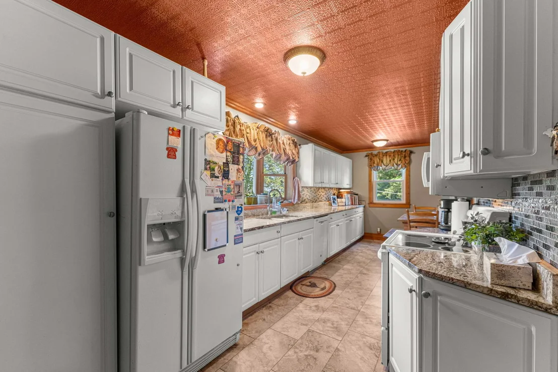 Photo of 1392 RED BRICK Road