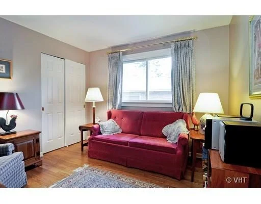 Photo of 1115 Kenton Road