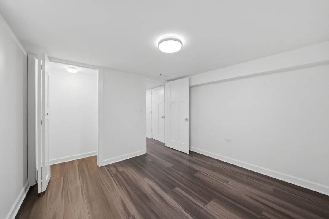 Photo of 415 W 95th Place