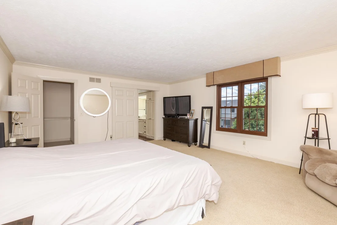 Photo of 1614 Barton Drive