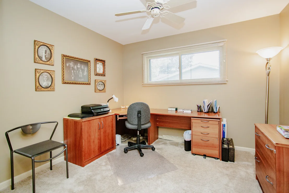 Photo of 1133 KENTON Road