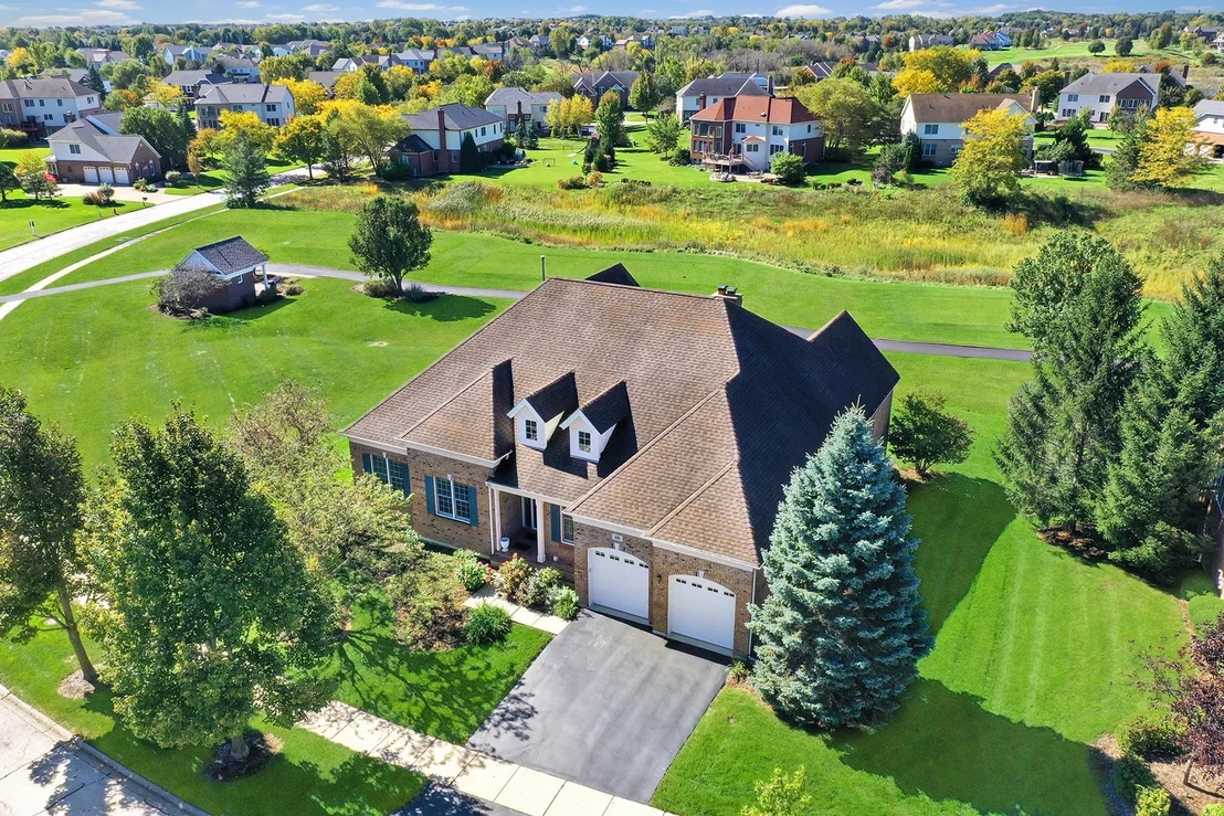 Photo of 19 EAGLE RIDGE Drive