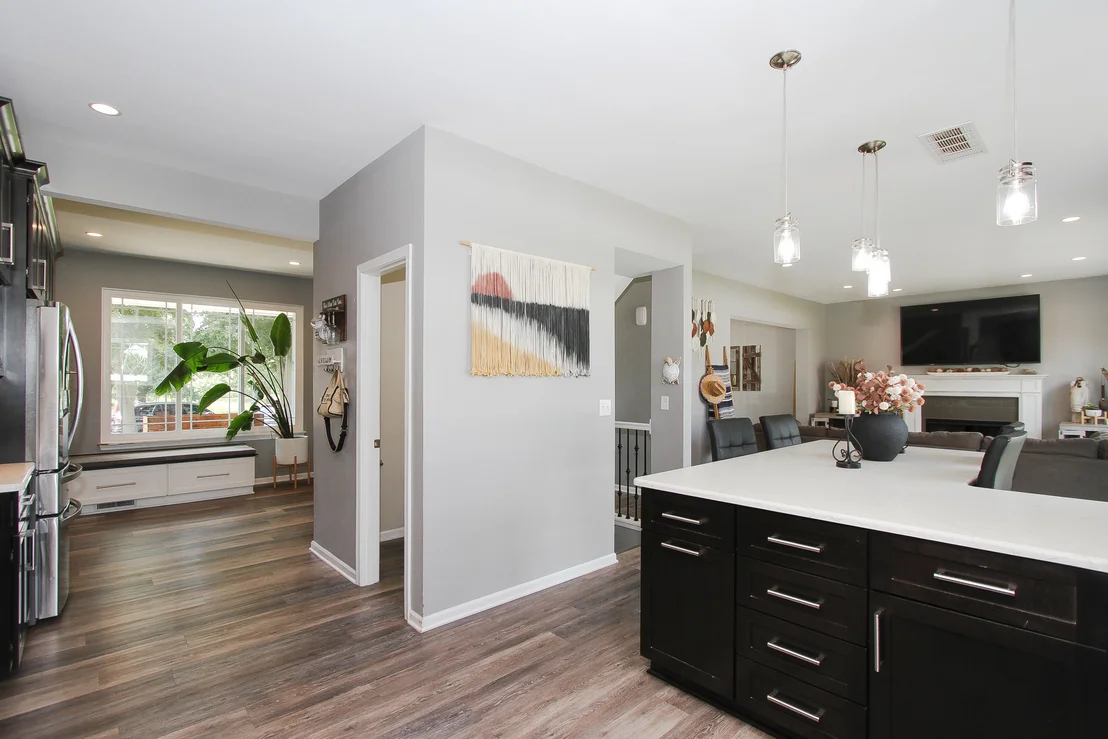 Photo of 465 SPRING RIDGE Drive