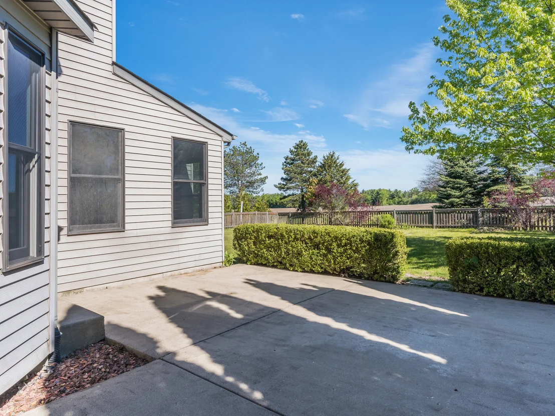 Photo of 521 Ridgewood Drive