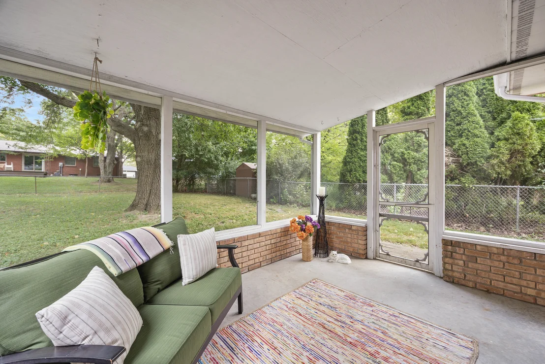 Photo of 210 Arlington Drive