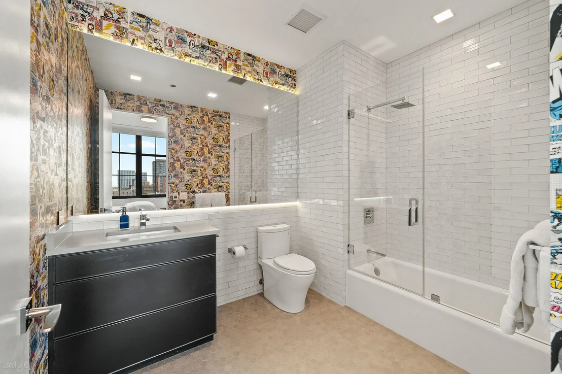 Photo of Unit PH8D at 1109 W Washington Boulevard