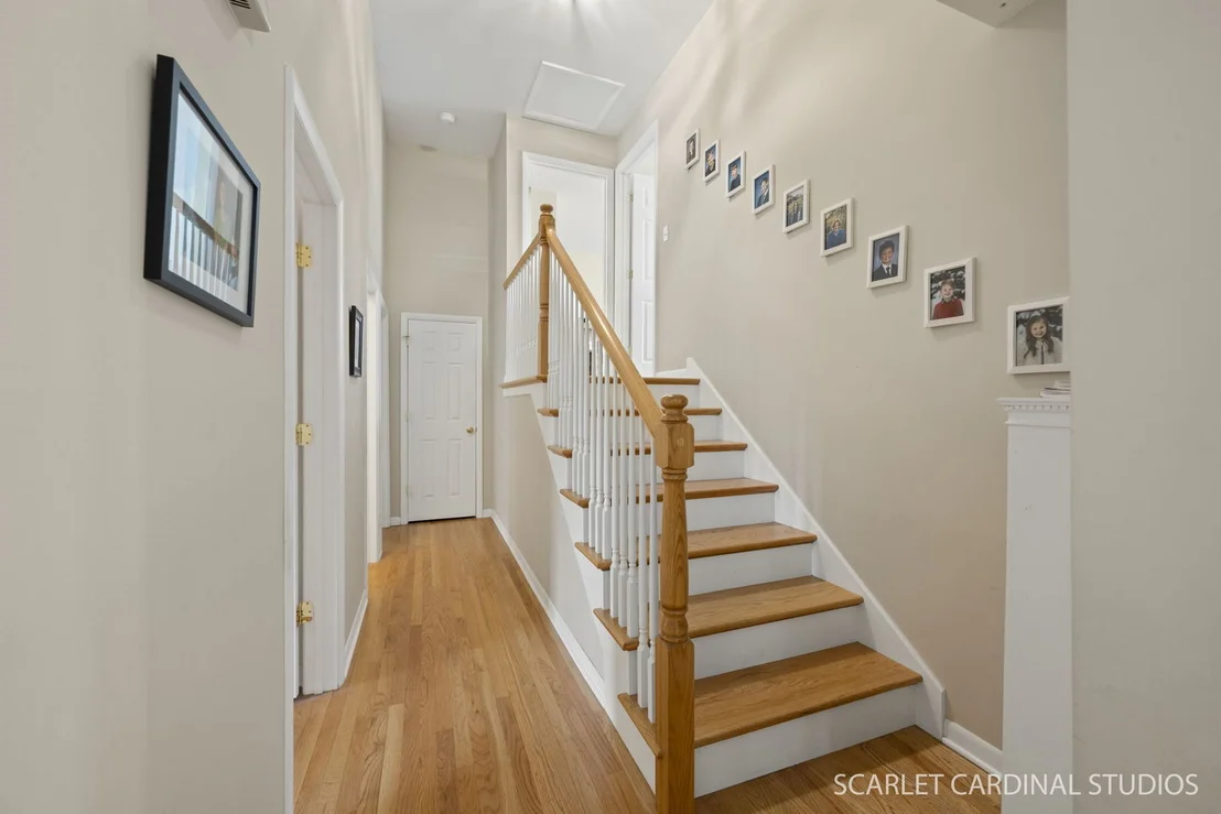 Photo of 1518 Center Avenue