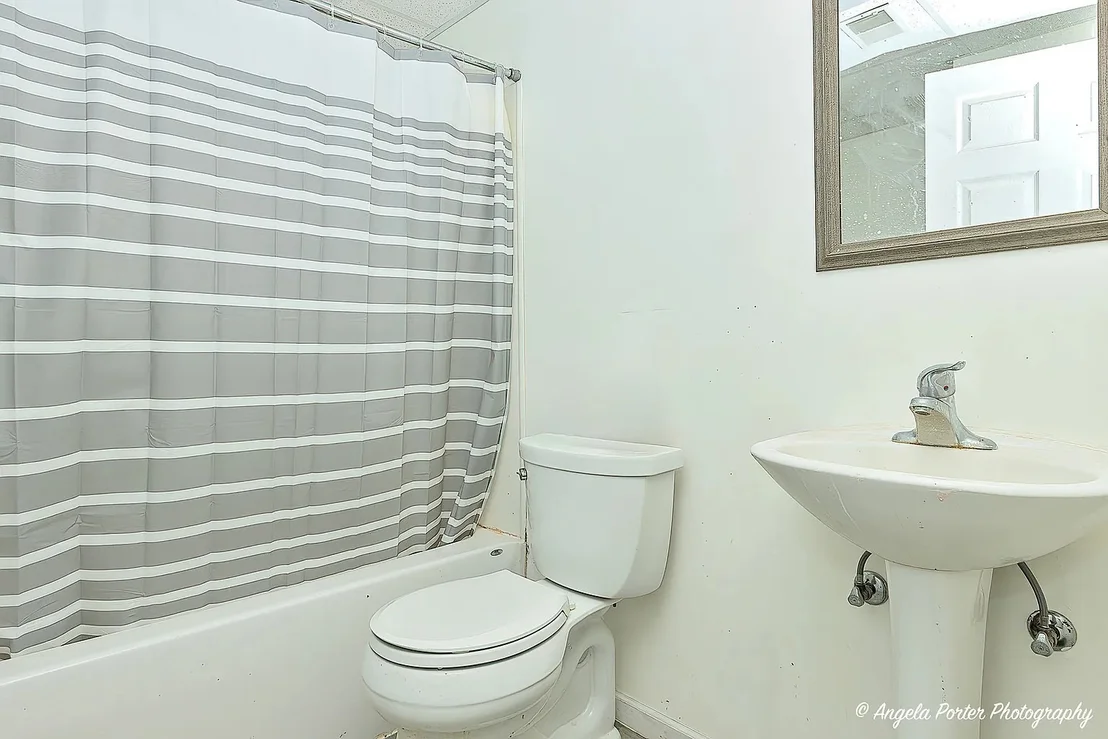 Photo of 305 Blanchard Street
