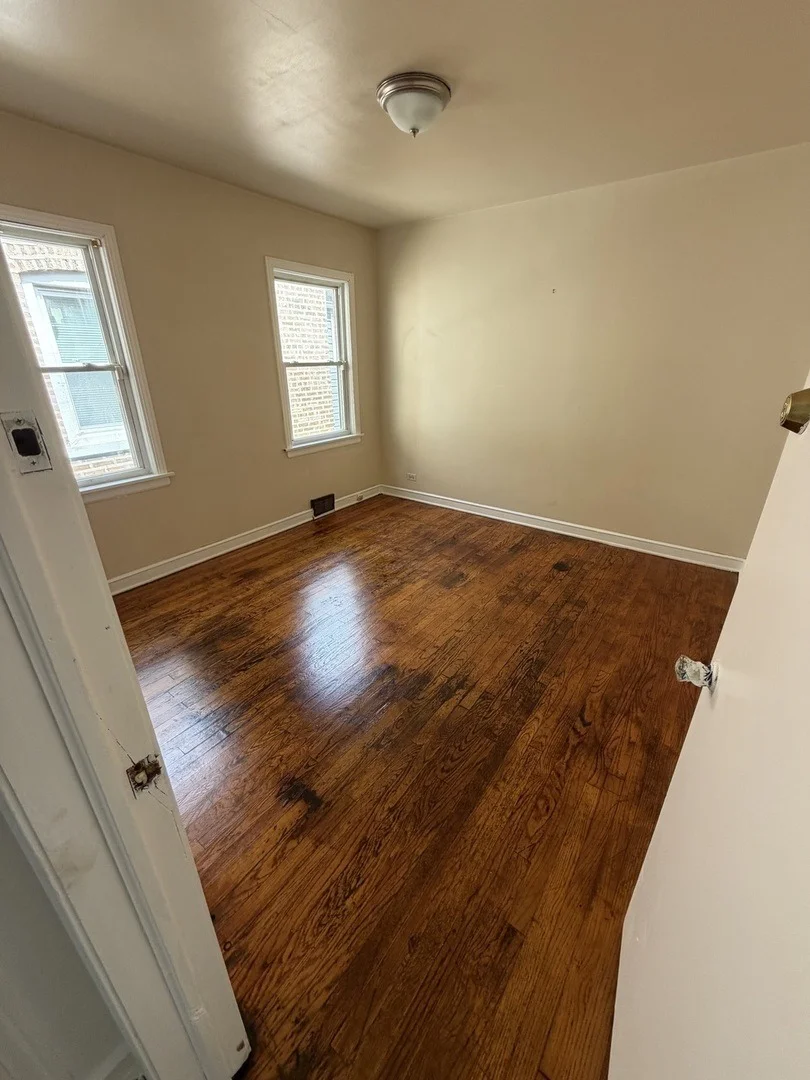 Photo of 3529 W 72nd Place