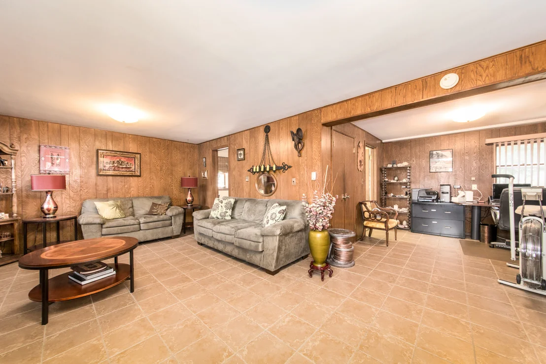 Photo of 1469 Webster Lane