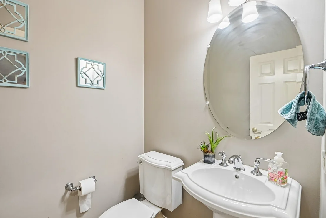 Photo of 343 Arbor Glen Boulevard