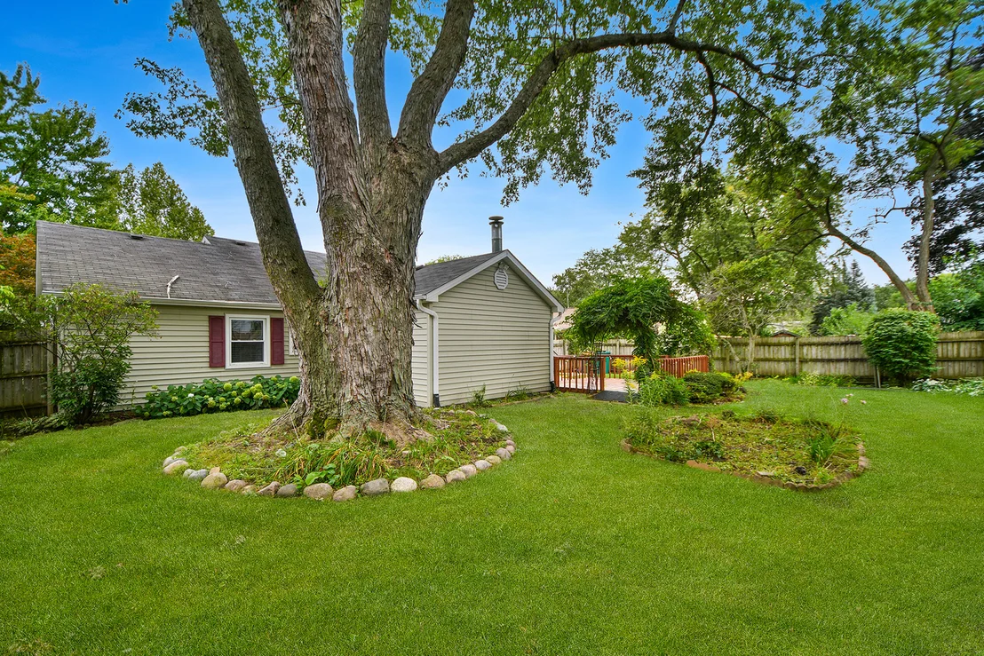Photo of 284 Timber Hill Road