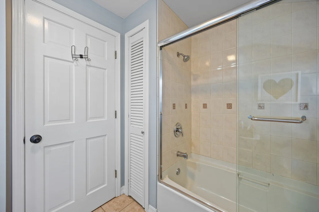 Photo of 914 Central Avenue