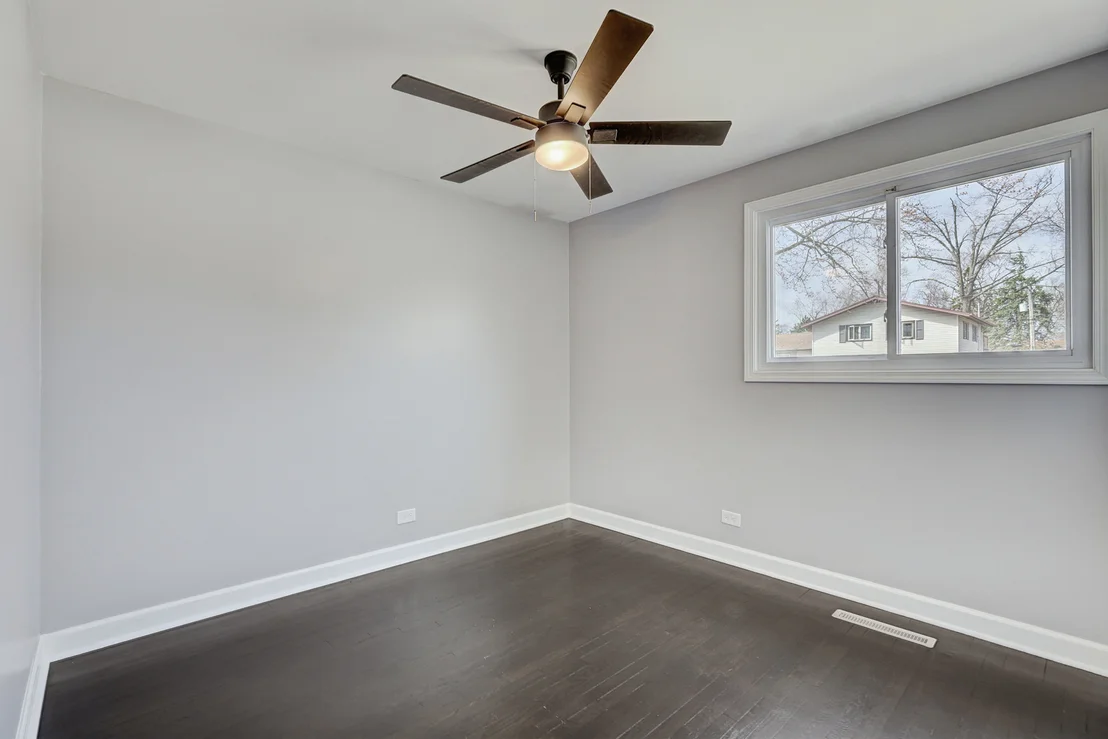 Photo of 14739 Park Avenue