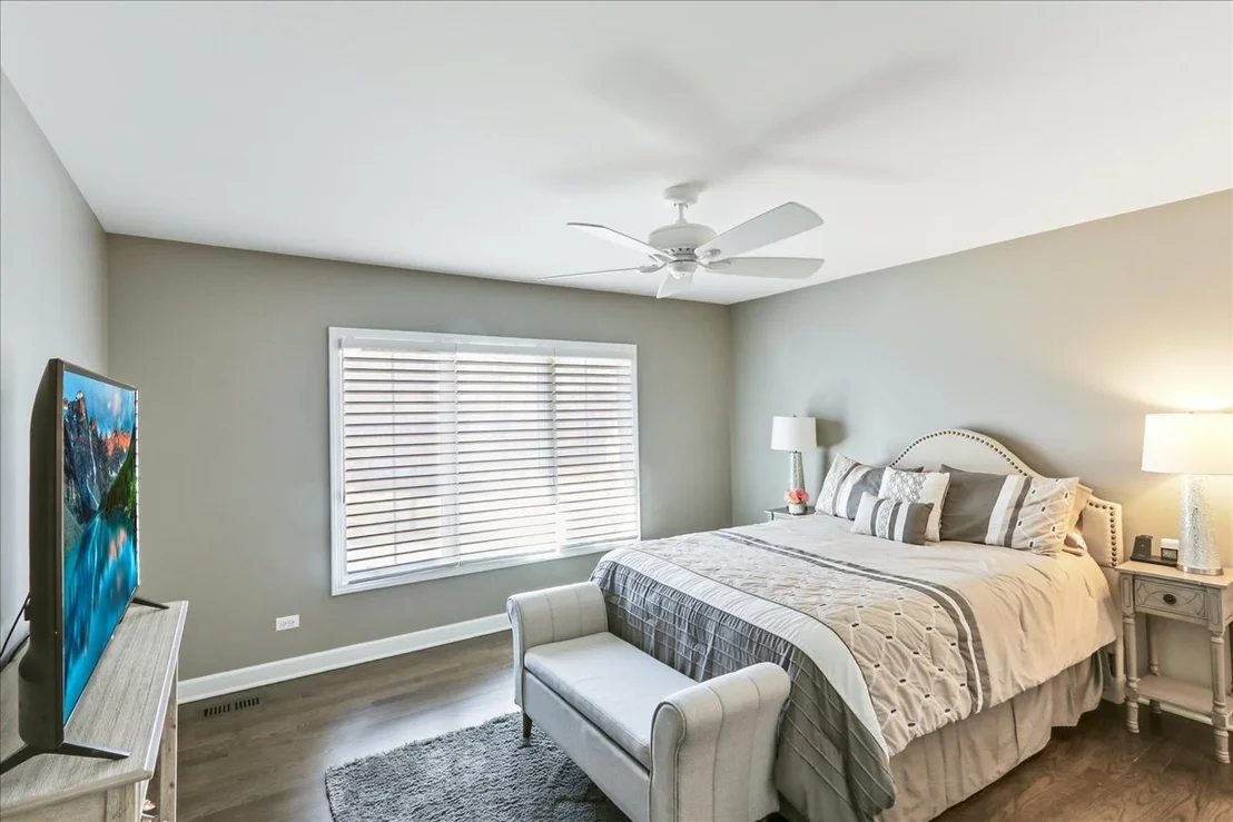 Photo of 519 Litchfield Lane