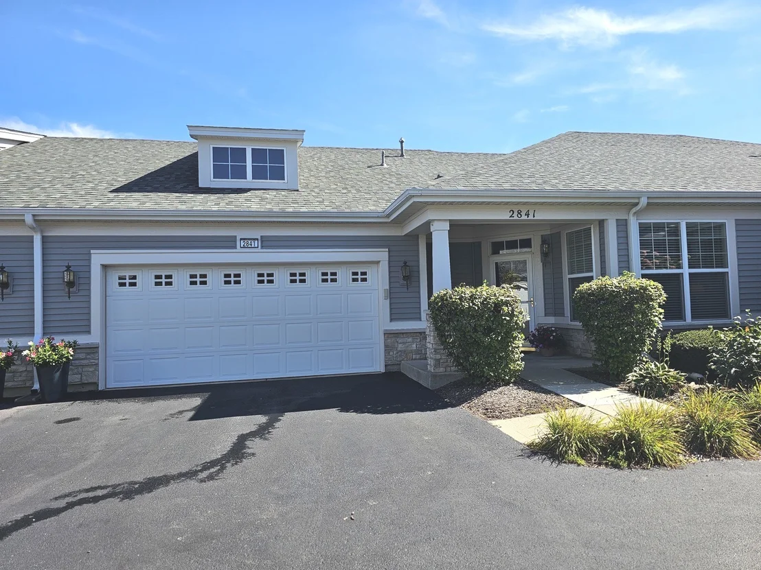 Photo of 2841 Normandy Circle