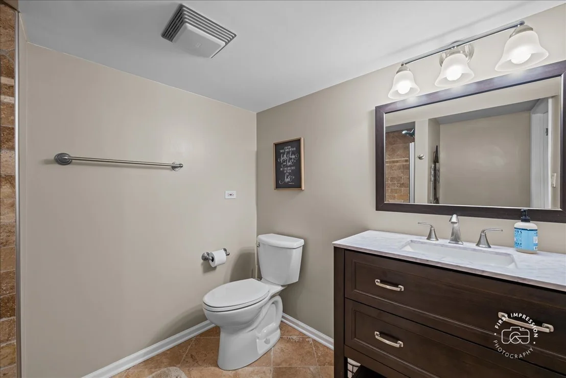 Photo of 1220 Heatherton Drive