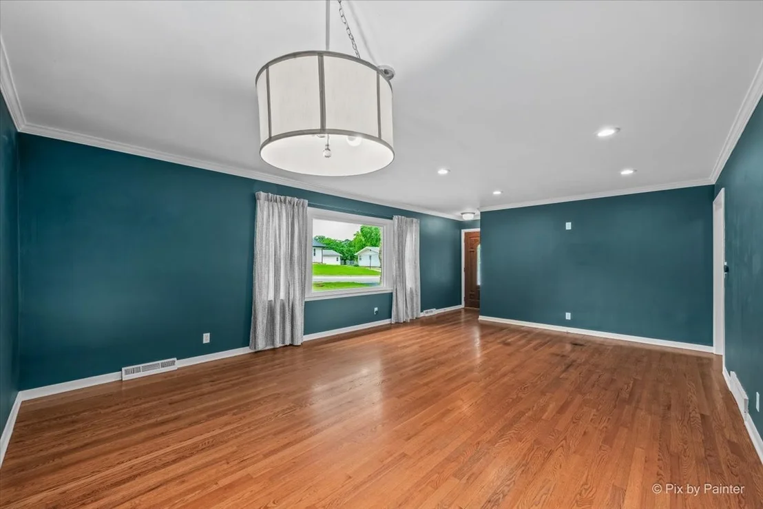 Photo of 326 Farview Drive
