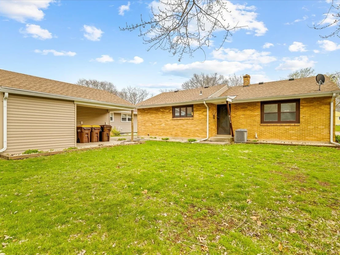 Photo of 324 Fairview Boulevard