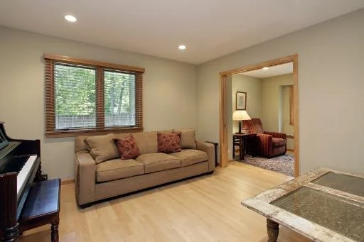 Photo of 913 Northwoods Drive