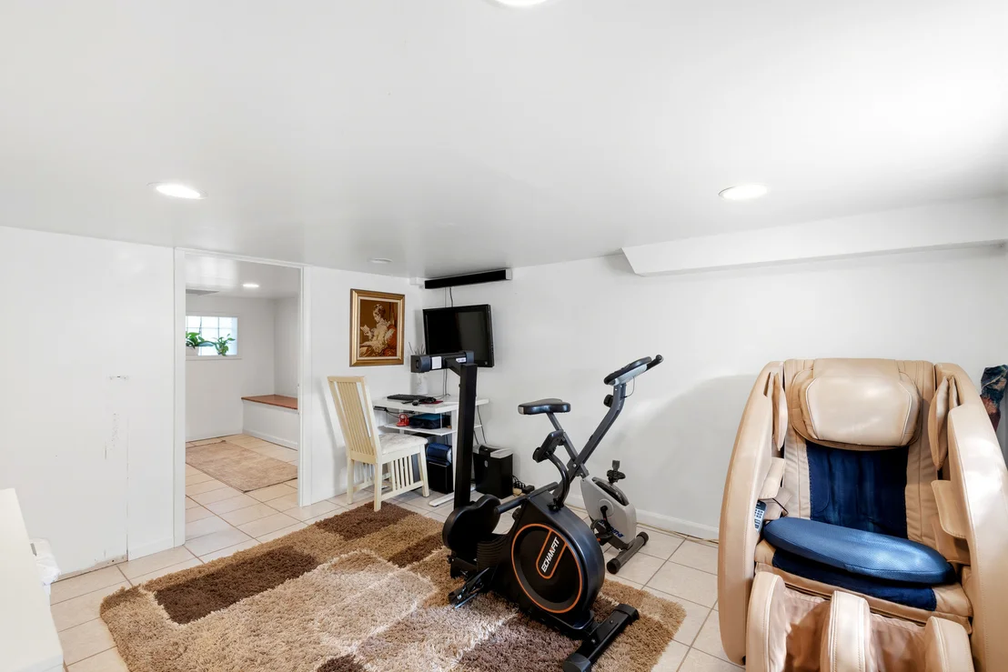 Photo of 4102 Prescott Avenue